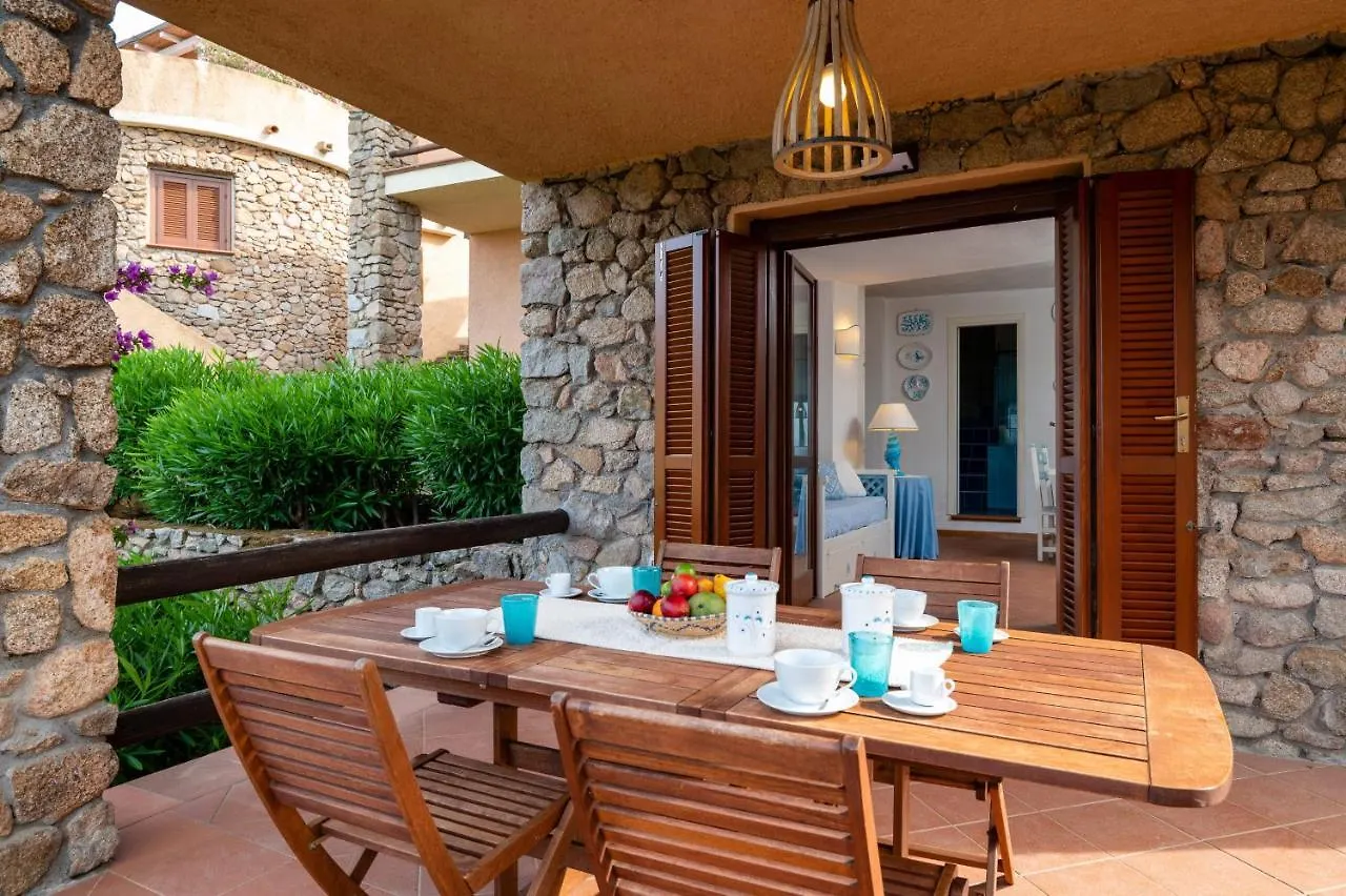 I Lecci 3 - Klodge Porto Rotondo 0*,  Italy